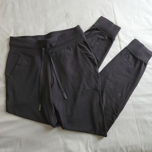 Lululemon Ready to Rulu Jogger